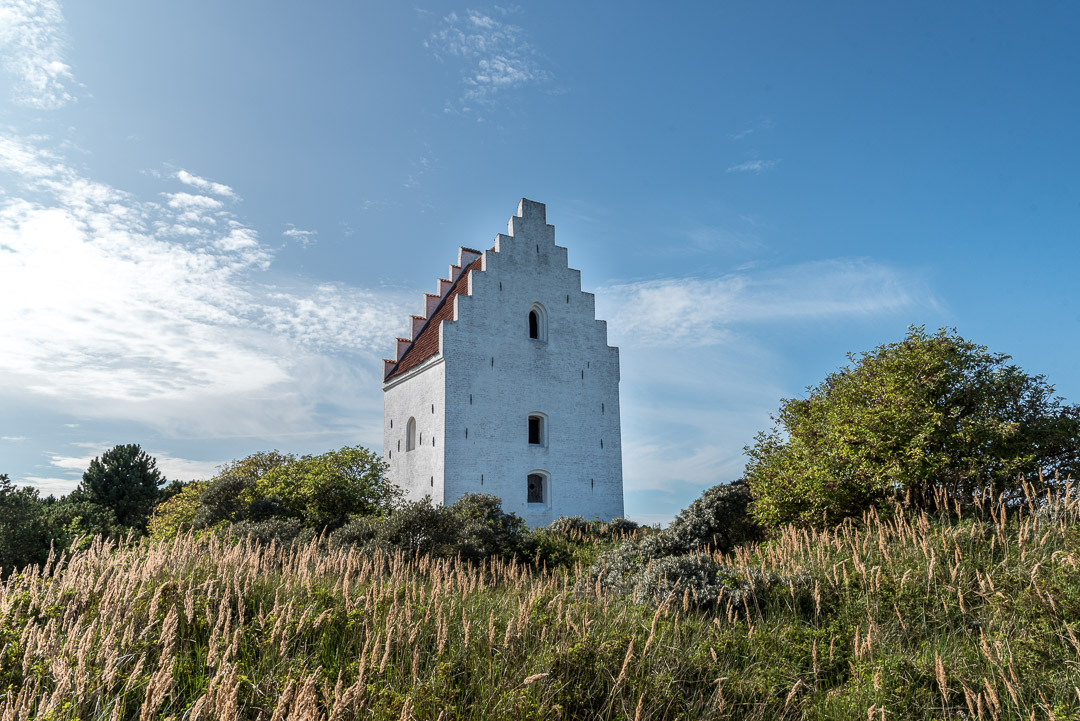 Rückseite des Kirchturms
