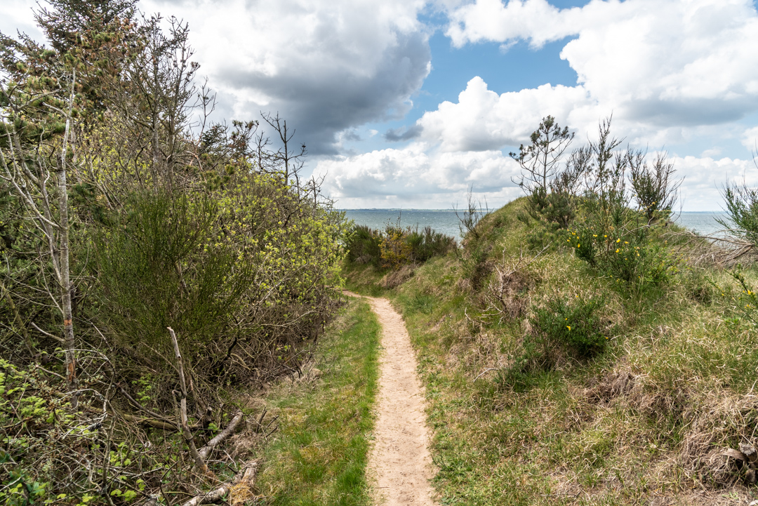 Wandern auf schmalen Pfaden