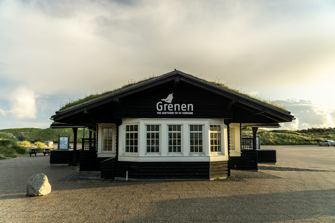 Parkplatz in Grenen. Ab 1. September könnt ihr überall in Skagen kostenlos parken.